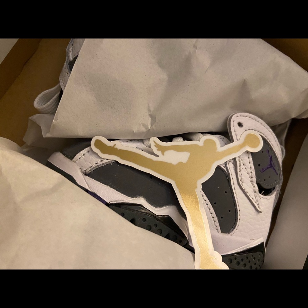 Jordan 7s